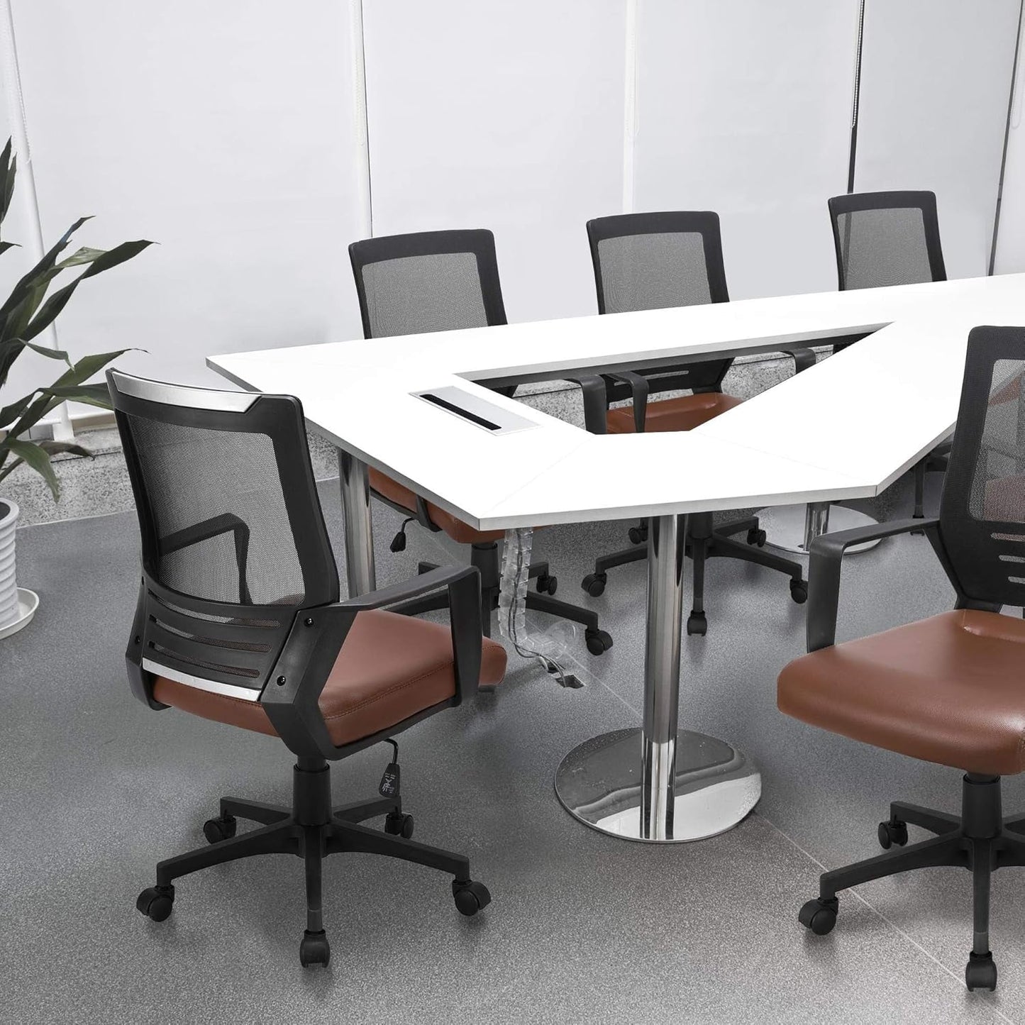 Ergonomic Office Chair – PU Leather & Mesh Design, Lumbar Support, Adjustable Height & Tilt, 265 lb Capacity, Swivel Desk Chair for Home or Office